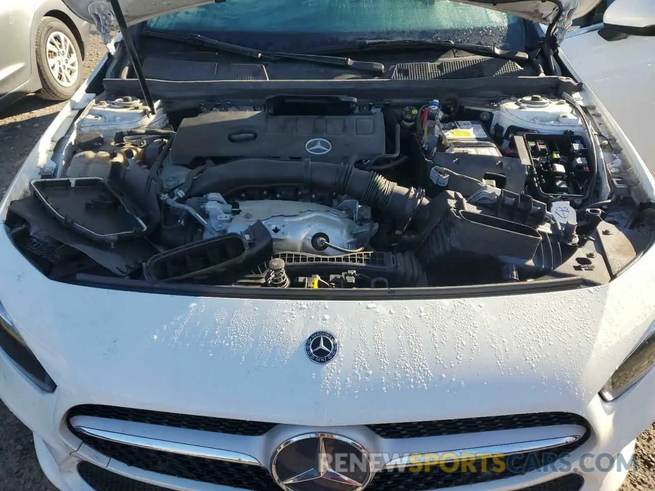 11 fotografías del automóvil dañado WDD3G4FB9KW023825 MERCEDES-BENZ A-CLASS 2019