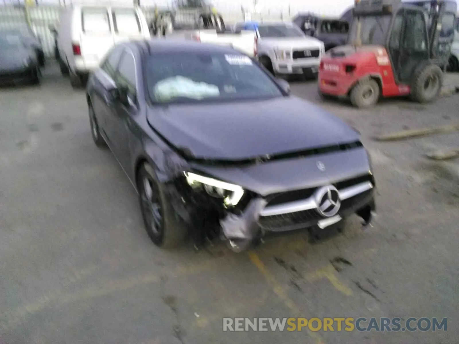 1 fotografías del automóvil dañado W1K3G4EB3LJ207996 MERCEDES-BENZ A-CLASS 2020