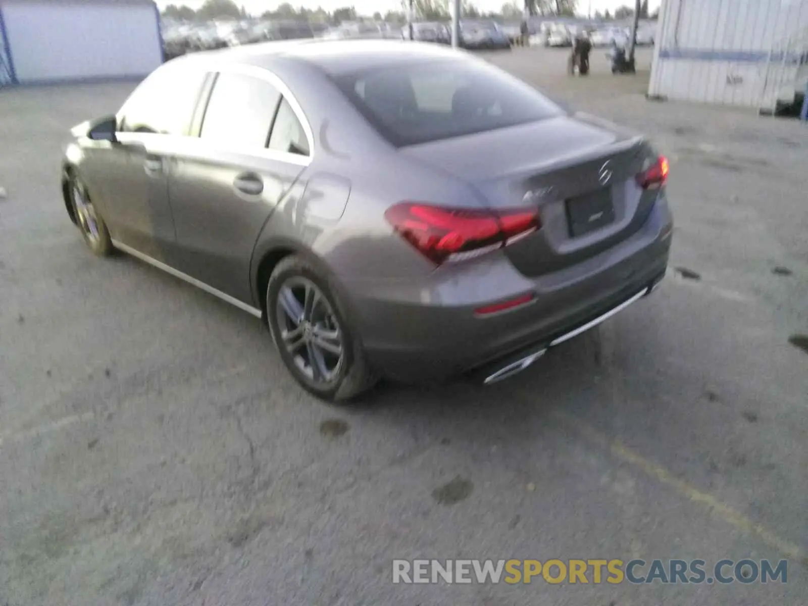 3 fotografías del automóvil dañado W1K3G4EB3LJ207996 MERCEDES-BENZ A-CLASS 2020