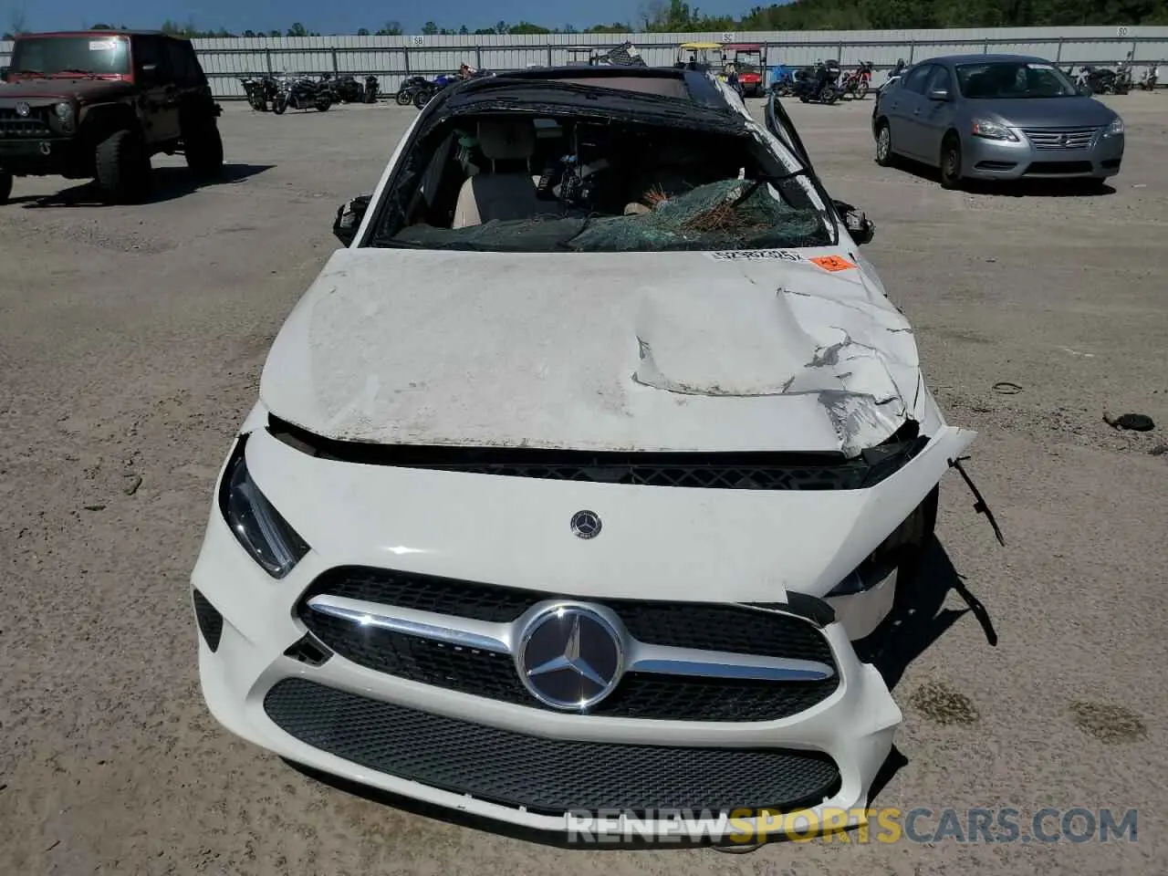 11 fotografías del automóvil dañado W1K3G4EB5LJ224217 MERCEDES-BENZ A-CLASS 2020