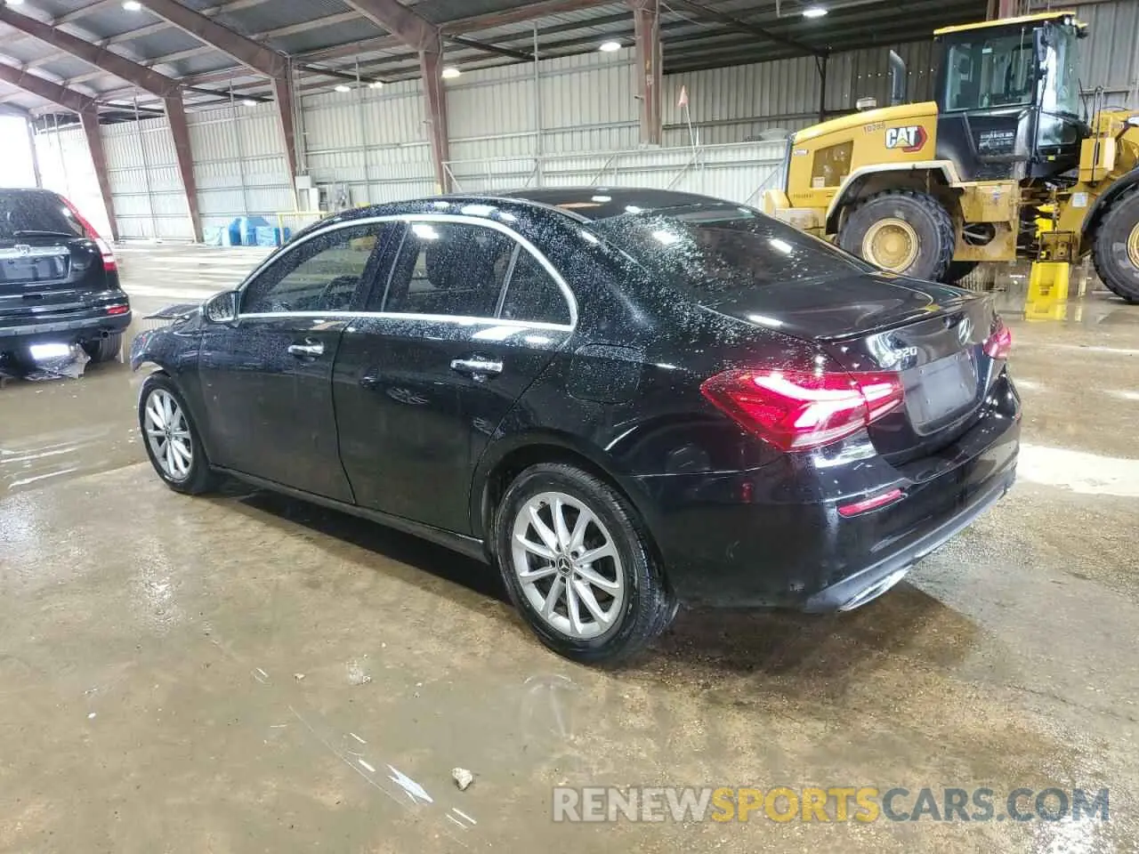 2 fotografías del automóvil dañado W1K3G4EB5LW045467 MERCEDES-BENZ A-CLASS 2020