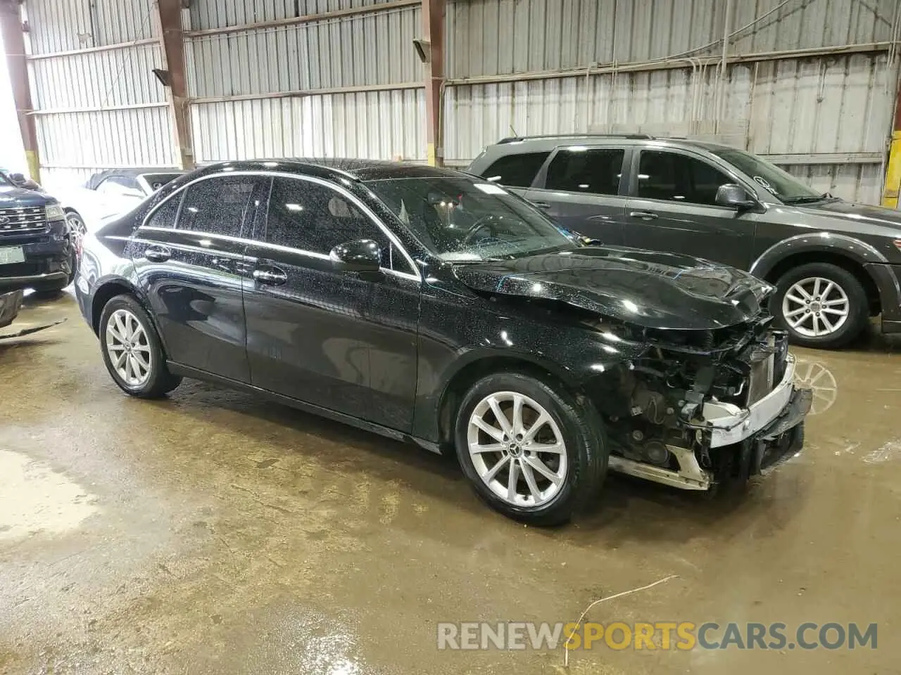 4 fotografías del automóvil dañado W1K3G4EB5LW045467 MERCEDES-BENZ A-CLASS 2020