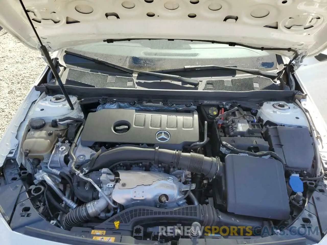 11 fotografías del automóvil dañado W1K3G4EB5LW045887 MERCEDES-BENZ A-CLASS 2020