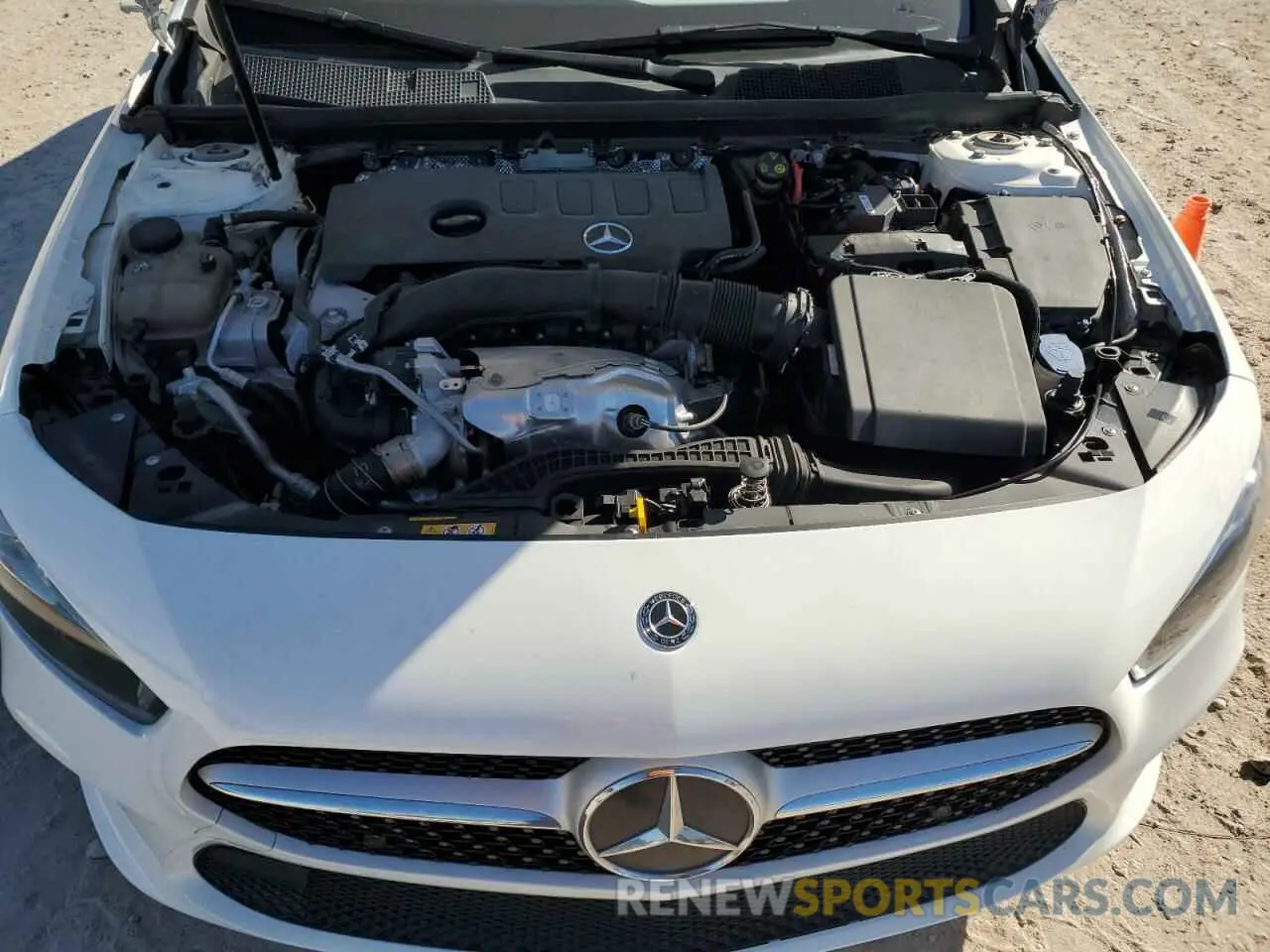 11 fotografías del automóvil dañado W1K3G4EB9LJ220817 MERCEDES-BENZ A-CLASS 2020