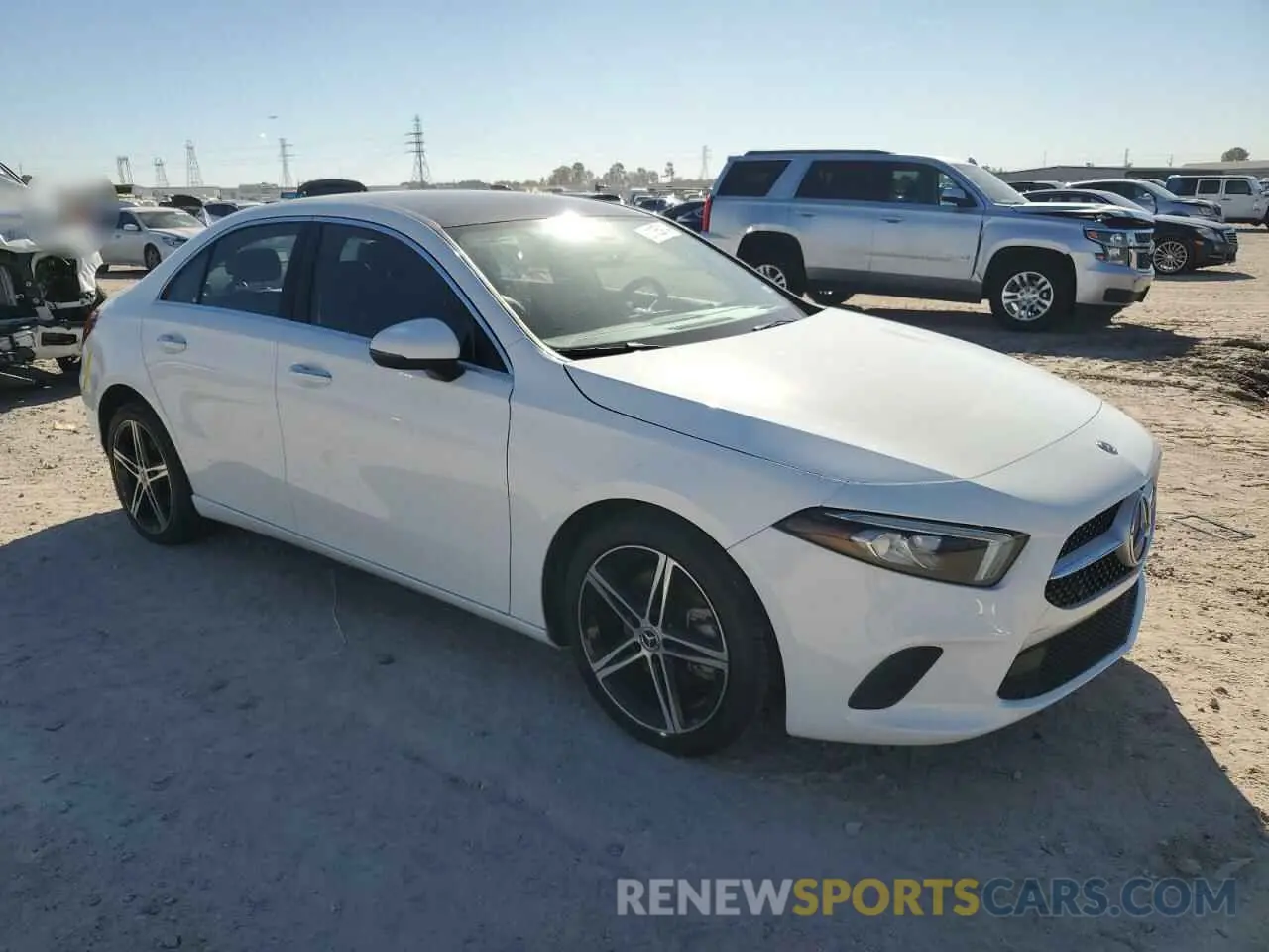 4 fotografías del automóvil dañado W1K3G4EB9LJ220817 MERCEDES-BENZ A-CLASS 2020