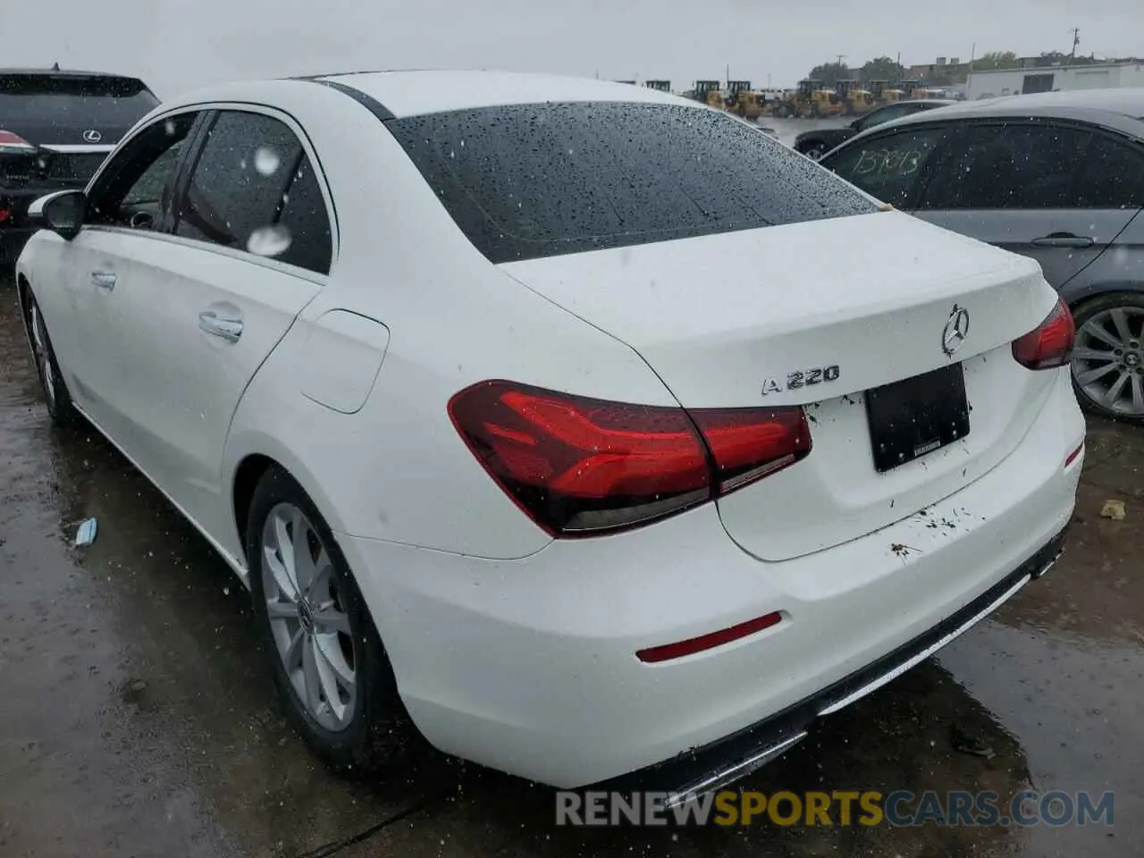 3 fotografías del automóvil dañado W1K3G4EB9LW044709 MERCEDES-BENZ A-CLASS 2020