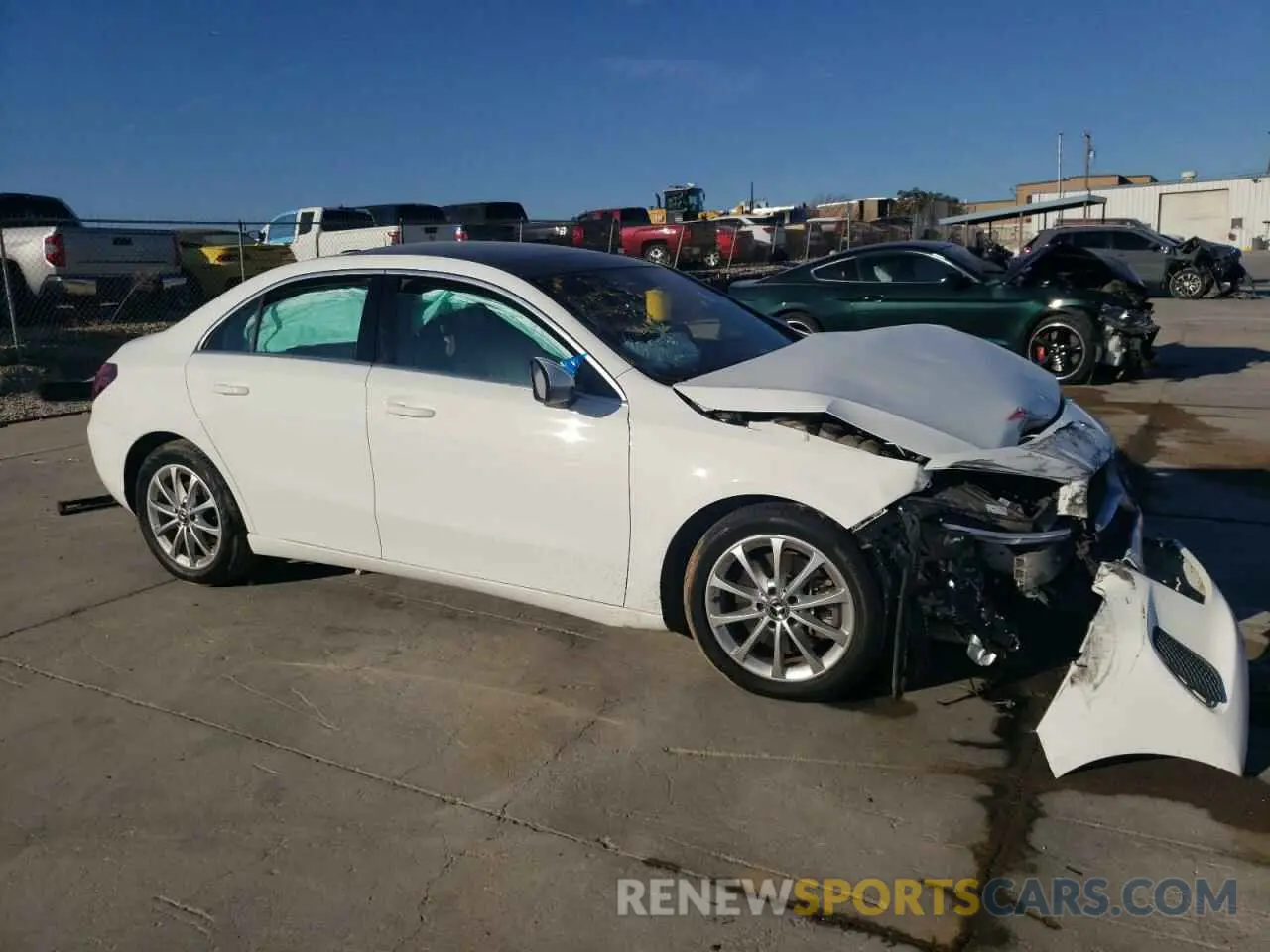 4 fotografías del automóvil dañado W1K3G4EBXLJ217912 MERCEDES-BENZ A-CLASS 2020