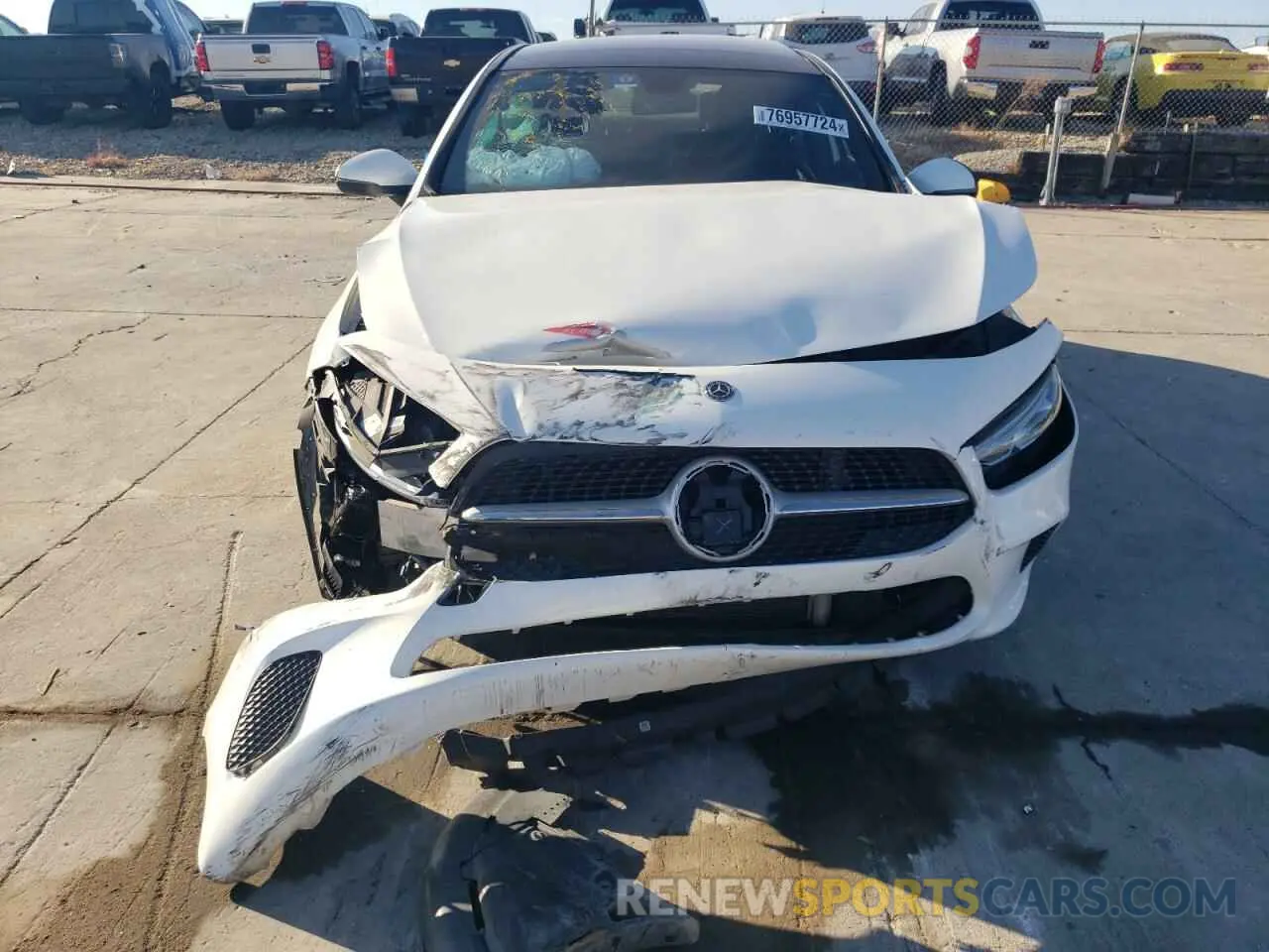 5 fotografías del automóvil dañado W1K3G4EBXLJ217912 MERCEDES-BENZ A-CLASS 2020
