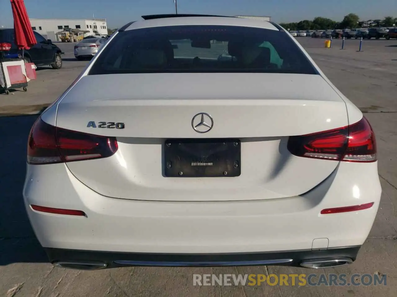 6 fotografías del automóvil dañado W1K3G4EBXLJ217912 MERCEDES-BENZ A-CLASS 2020
