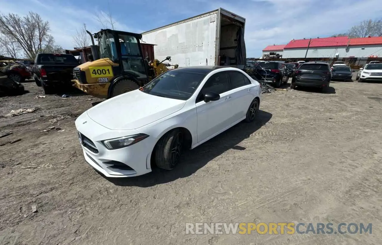 2 fotografías del automóvil dañado W1K3G4FB9LJ196792 MERCEDES-BENZ A-CLASS 2020