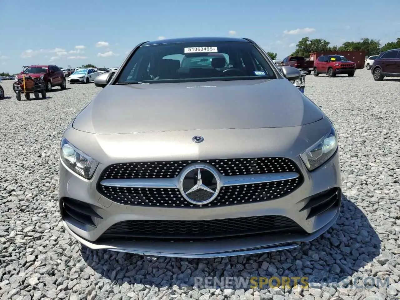 5 fotografías del automóvil dañado W1K3G4FBXLW047441 MERCEDES-BENZ A-CLASS 2020