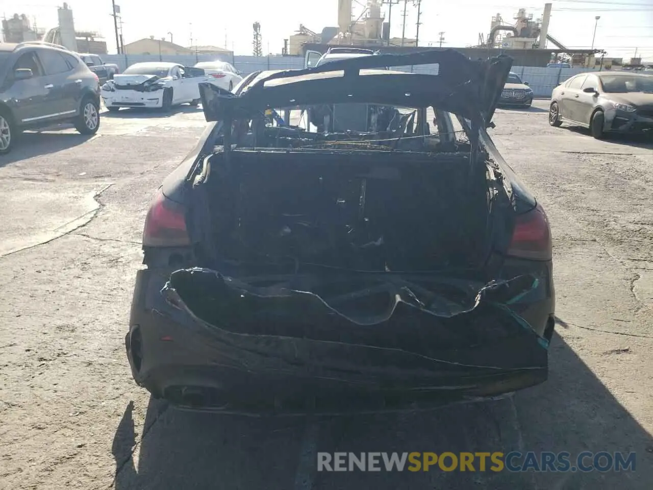 6 fotografías del automóvil dañado W1K3G5BB0LJ237502 MERCEDES-BENZ A-CLASS 2020