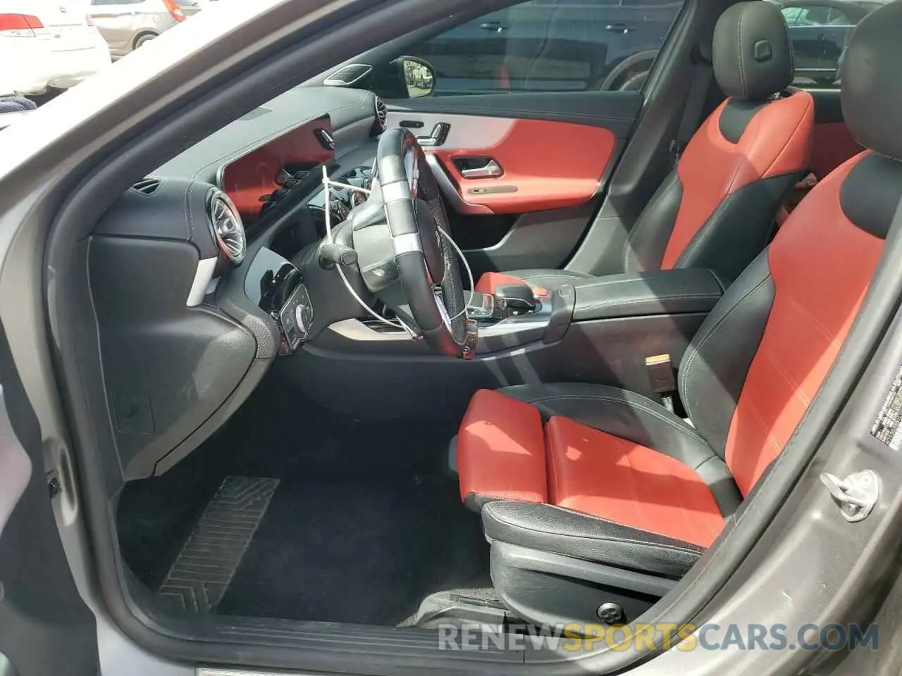 7 fotografías del automóvil dañado W1K3G5BB1LJ233443 MERCEDES-BENZ A-CLASS 2020