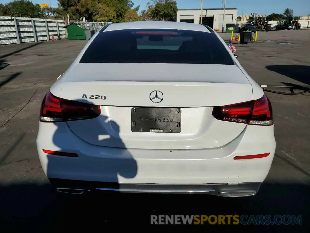 6 fotografías del automóvil dañado WDD3G4EB1LW038757 MERCEDES-BENZ A-CLASS 2020
