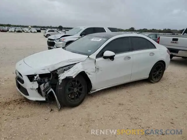 1 fotografías del automóvil dañado WDD3G4EB9LW038490 MERCEDES-BENZ A-CLASS 2020