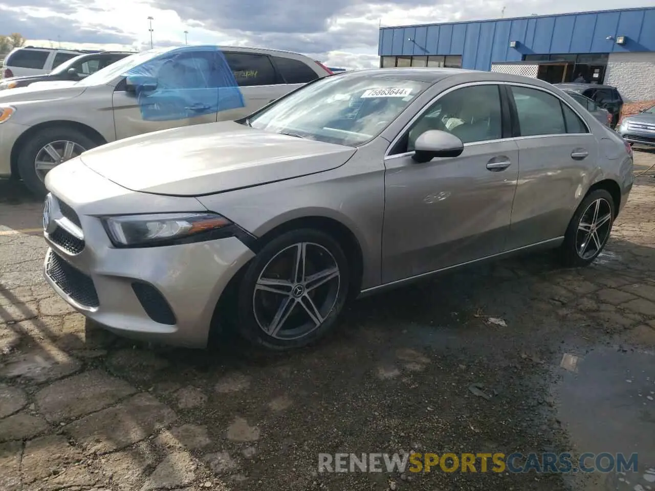 1 fotografías del automóvil dañado WDD3G4FB0LW038893 MERCEDES-BENZ A-CLASS 2020