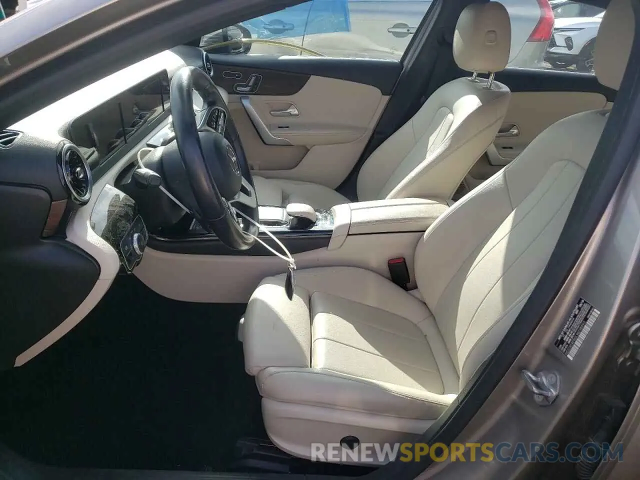 7 fotografías del automóvil dañado WDD3G4FB0LW038893 MERCEDES-BENZ A-CLASS 2020