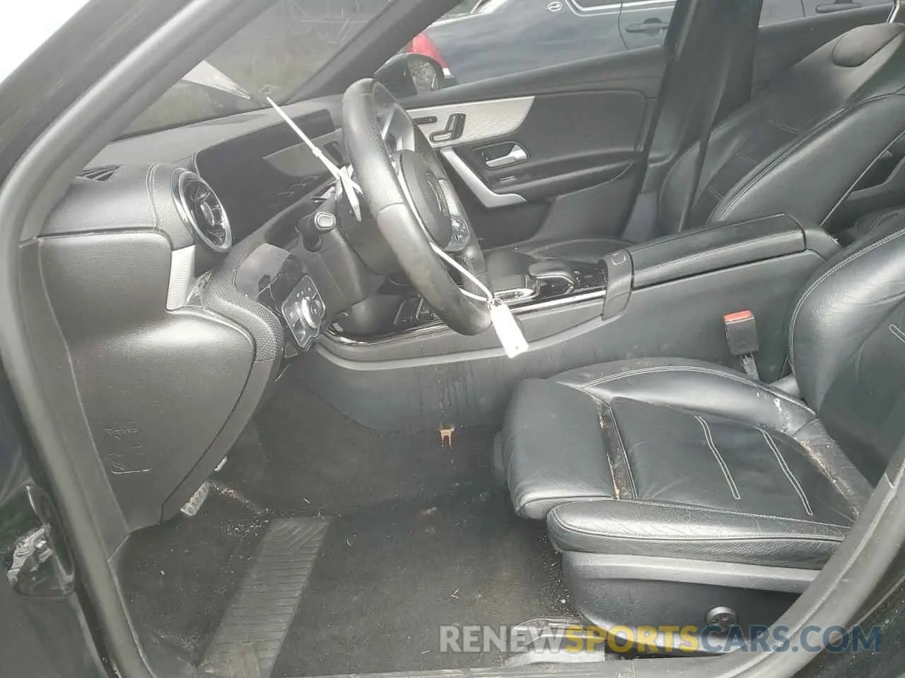 7 fotografías del automóvil dañado WDD3G4FB7LW039572 MERCEDES-BENZ A-CLASS 2020