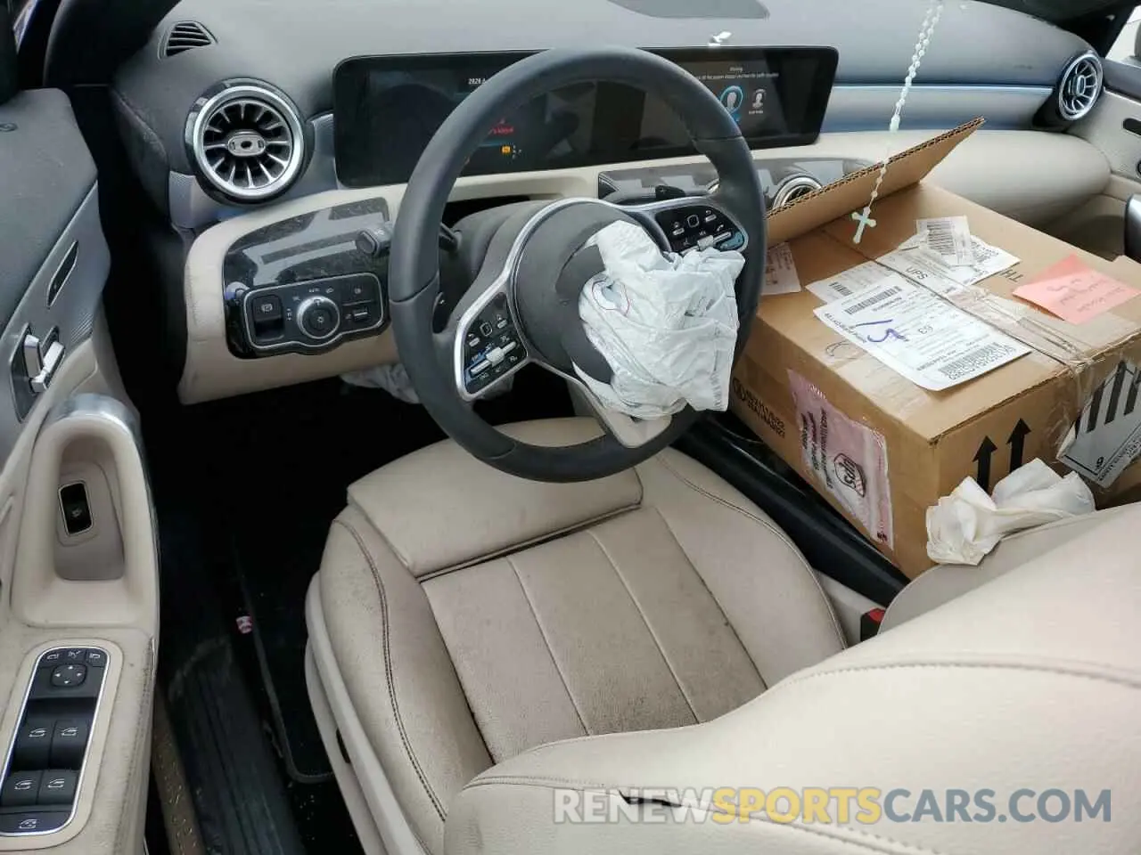 8 fotografías del automóvil dañado W1K3G4EB1MJ271505 MERCEDES-BENZ A-CLASS 2021