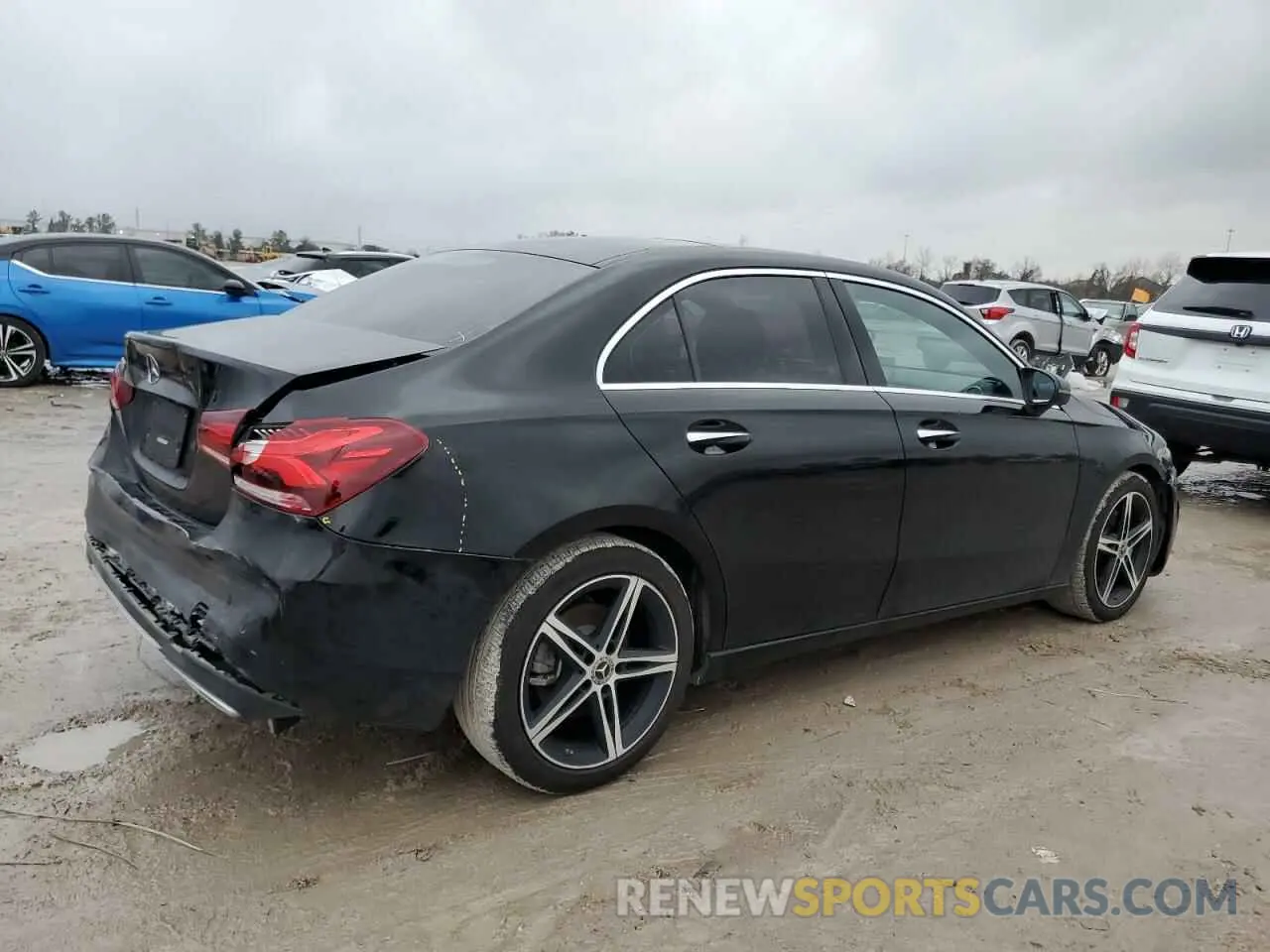 3 fotografías del automóvil dañado W1K3G4EB1MJ290281 MERCEDES-BENZ A-CLASS 2021