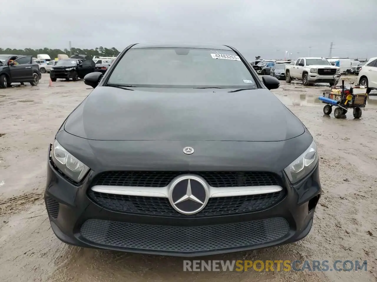 5 fotografías del automóvil dañado W1K3G4EB1MJ290281 MERCEDES-BENZ A-CLASS 2021