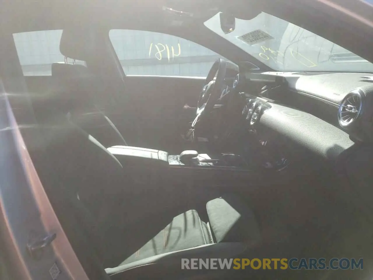 5 fotografías del automóvil dañado W1K3G4EB8MJ284610 MERCEDES-BENZ A-CLASS 2021