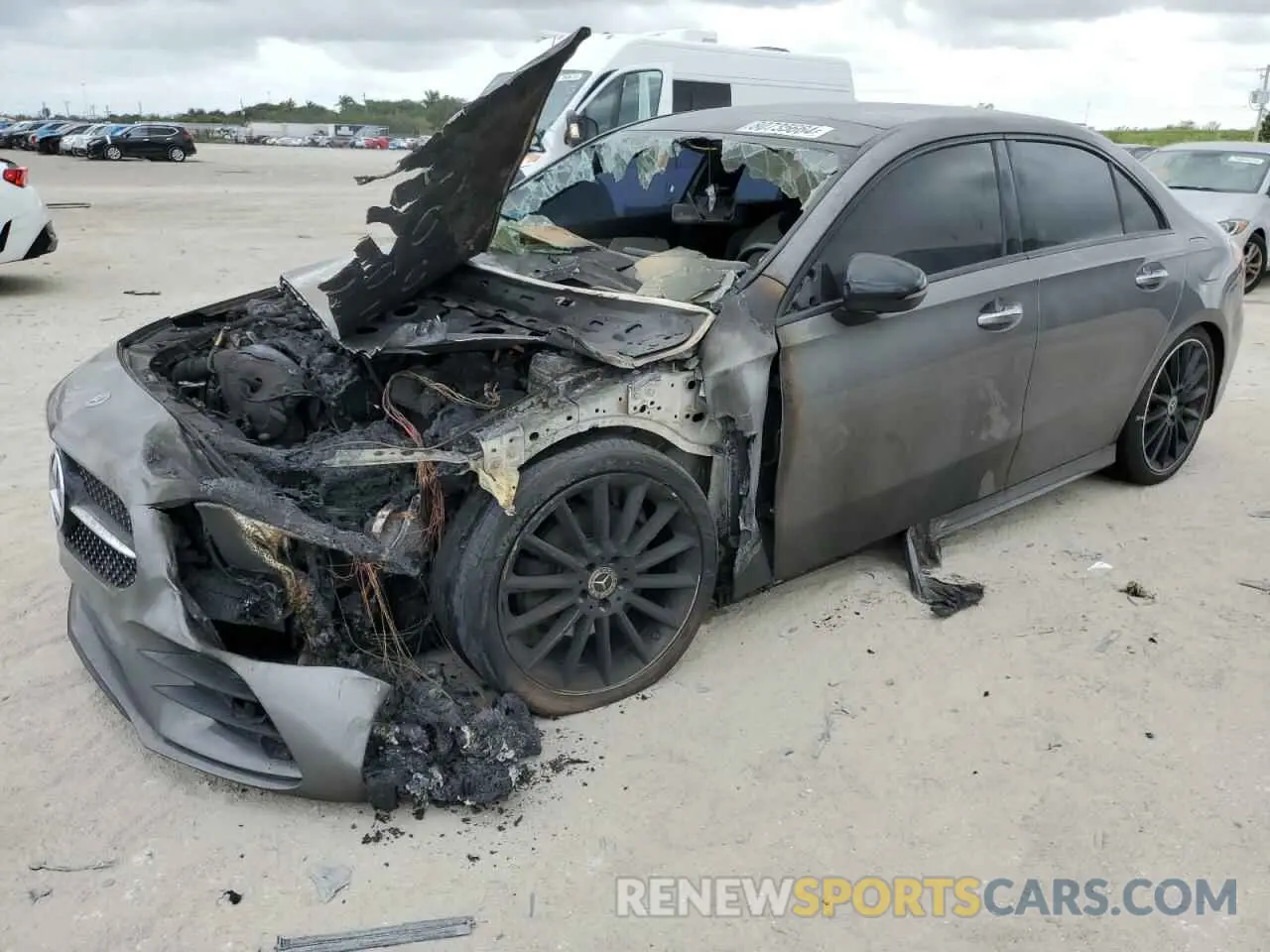 1 fotografías del automóvil dañado W1K3G4EB9MJ259540 MERCEDES-BENZ A-CLASS 2021