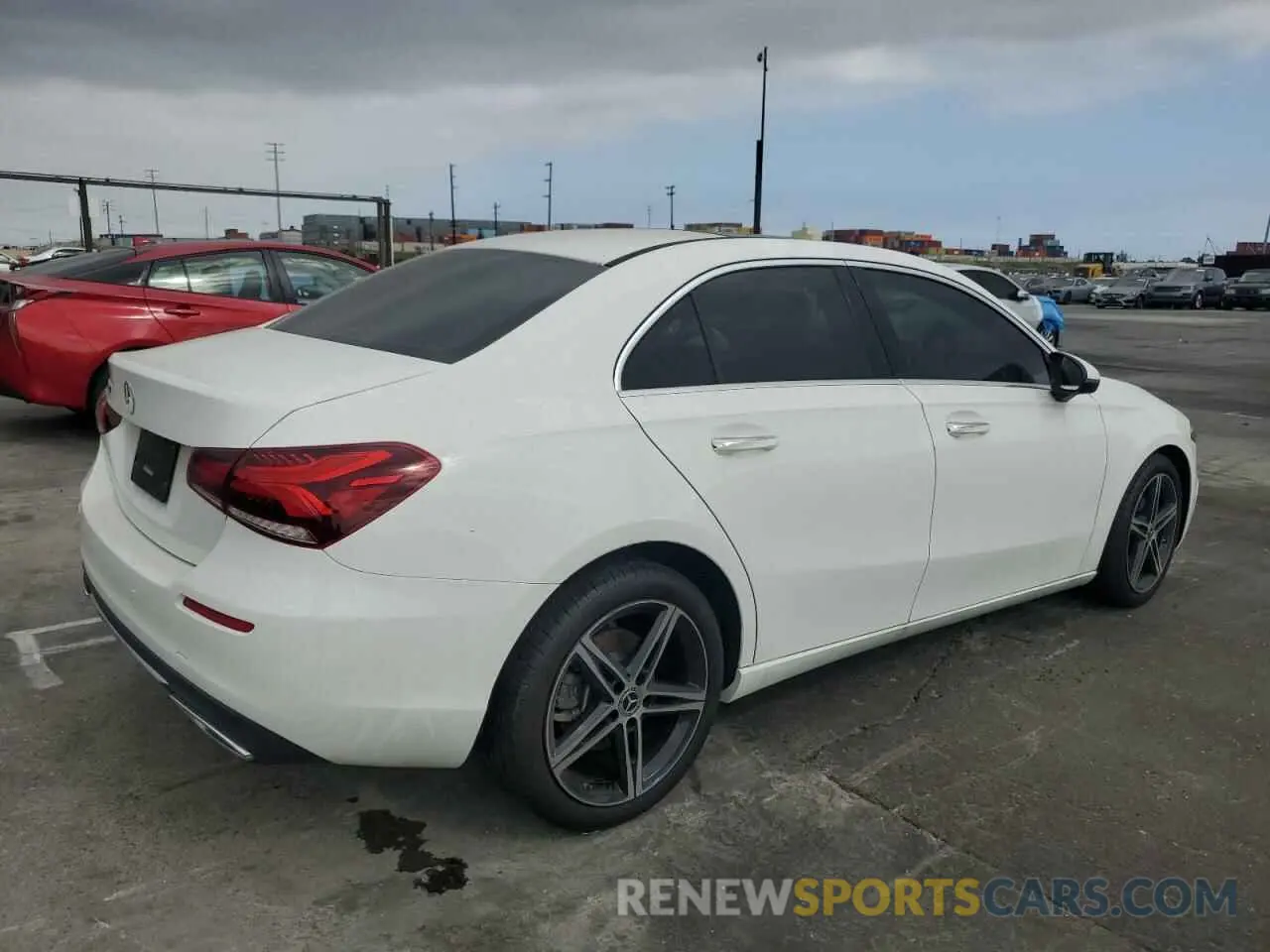 3 fotografías del automóvil dañado W1K3G4EB9MJ316934 MERCEDES-BENZ A-CLASS 2021