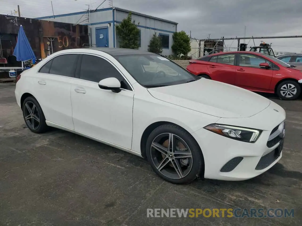 4 fotografías del automóvil dañado W1K3G4EB9MJ316934 MERCEDES-BENZ A-CLASS 2021