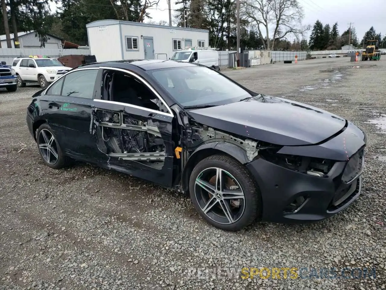 4 fotografías del automóvil dañado W1K3G4FB2MJ291700 MERCEDES-BENZ A-CLASS 2021