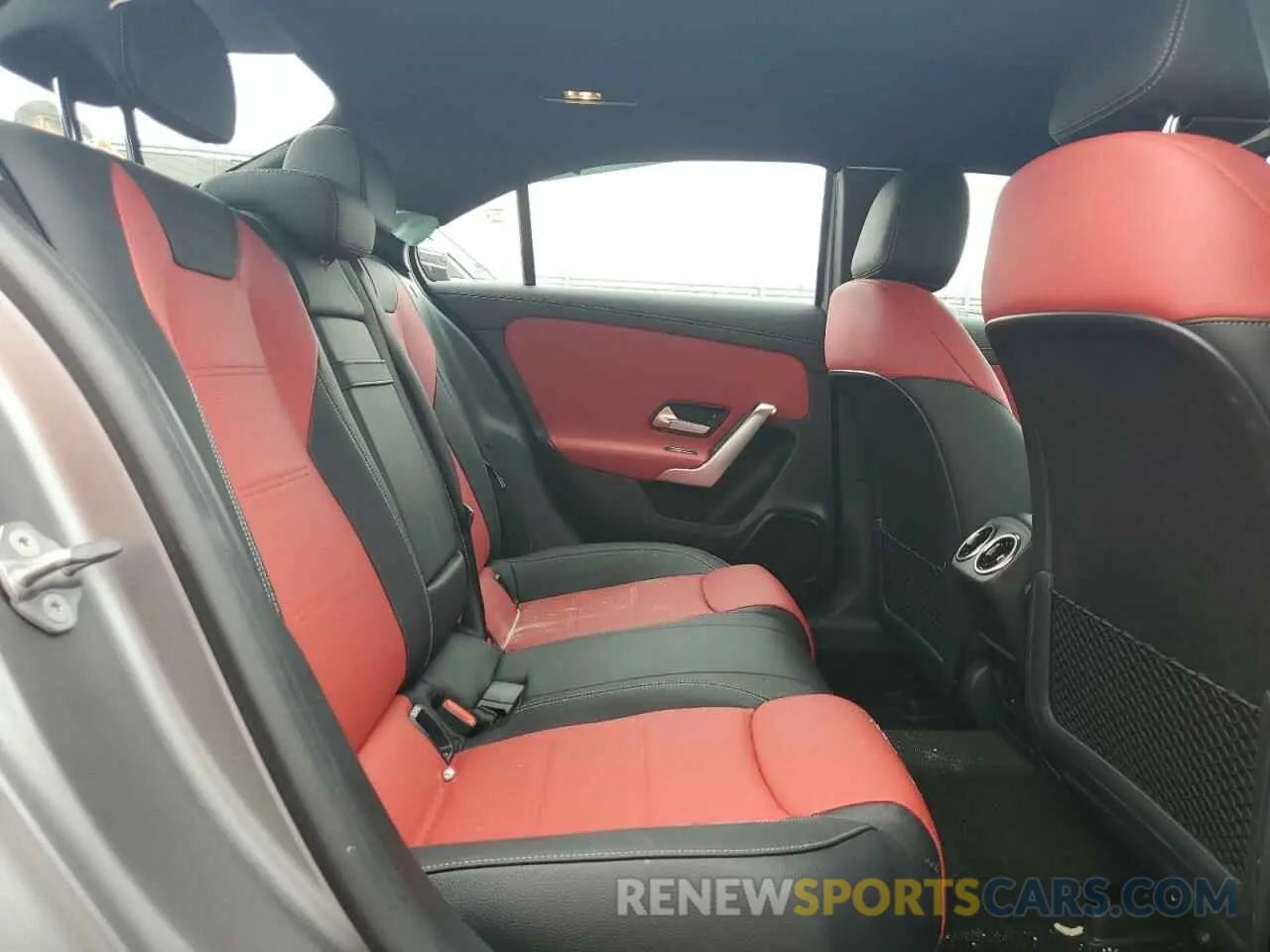 10 fotografías del automóvil dañado W1K3G5BB2MJ311715 MERCEDES-BENZ A-CLASS 2021
