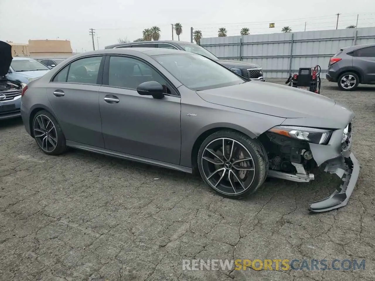 4 fotografías del automóvil dañado W1K3G5BB2MJ311715 MERCEDES-BENZ A-CLASS 2021