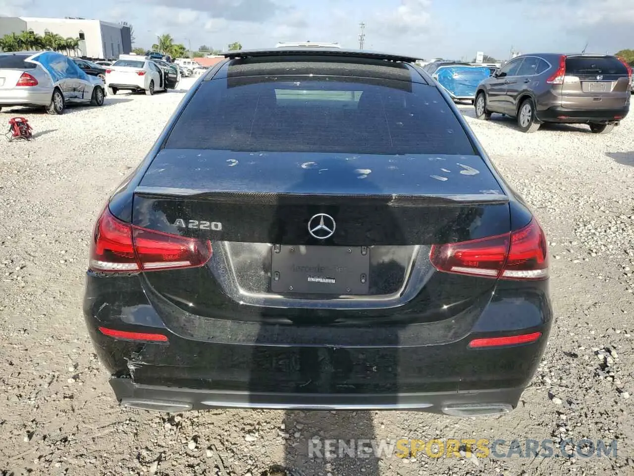 6 fotografías del automóvil dañado W1K3G4EB4NJ328653 MERCEDES-BENZ A-CLASS 2022