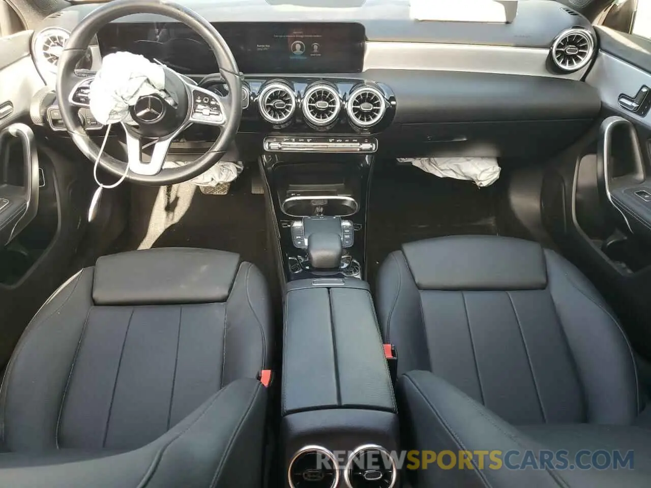 8 fotografías del automóvil dañado W1K3G4EB4NJ328653 MERCEDES-BENZ A-CLASS 2022