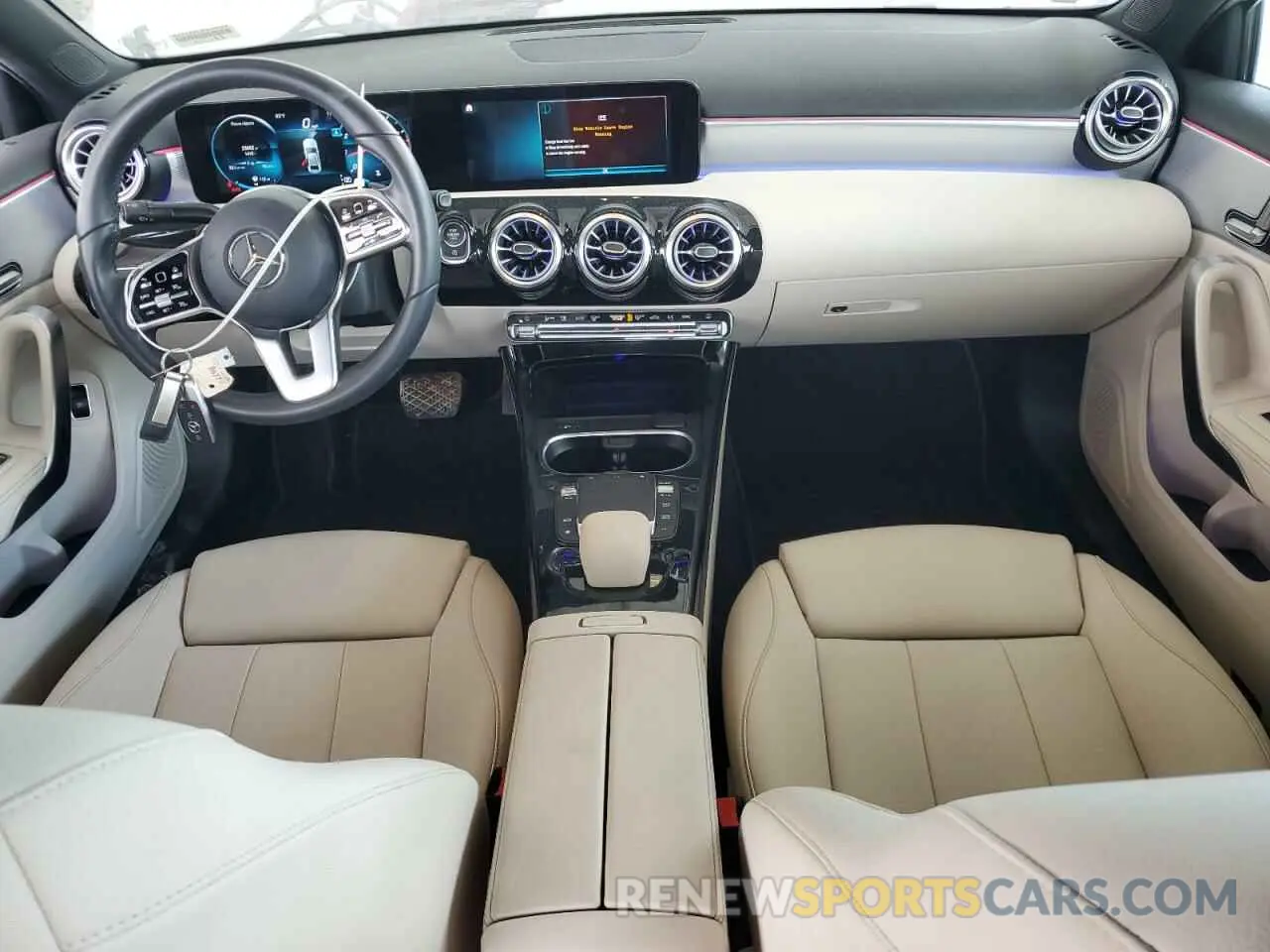 8 fotografías del automóvil dañado W1K3G4EB4NJ335182 MERCEDES-BENZ A-CLASS 2022