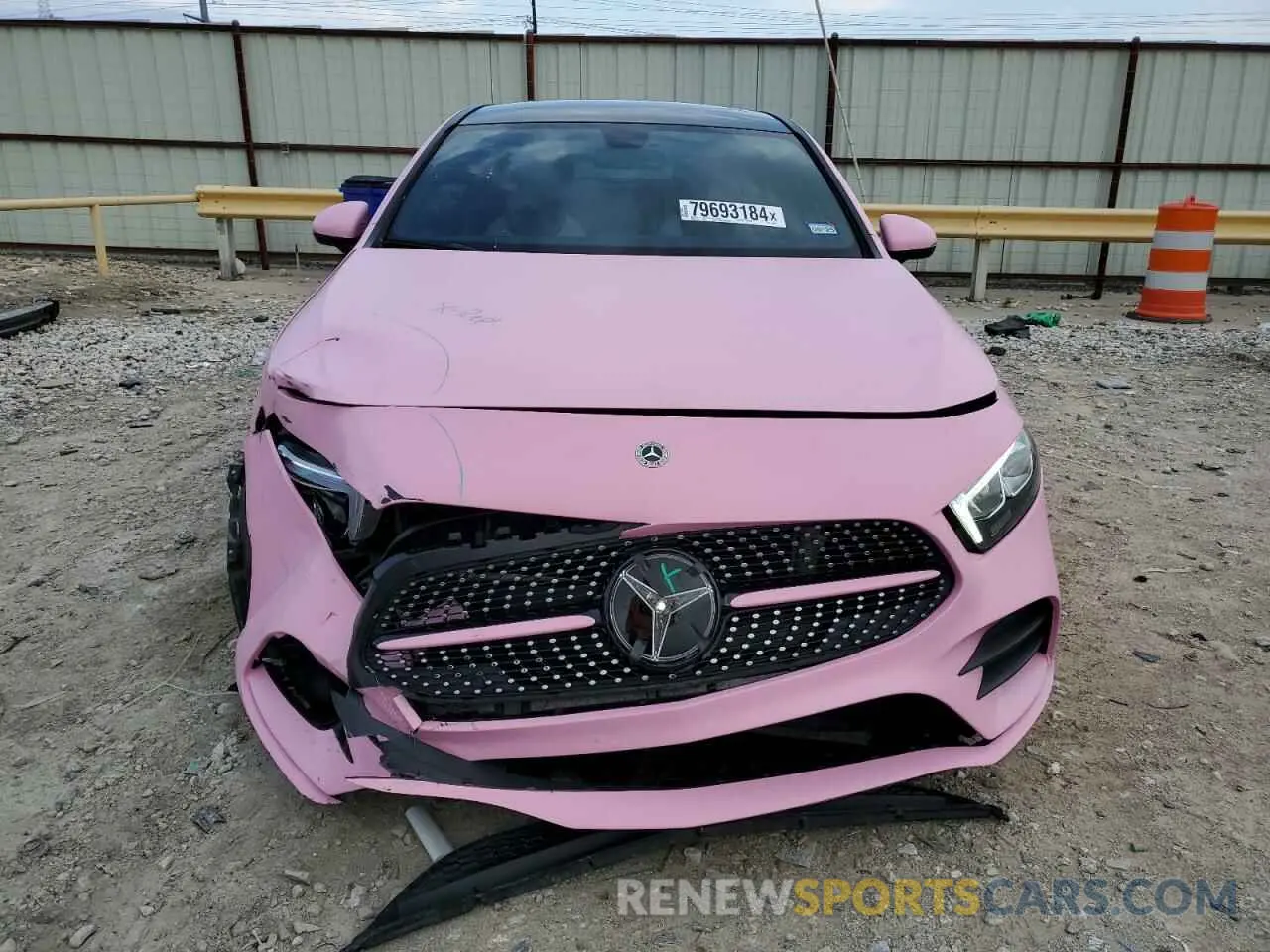 5 fotografías del automóvil dañado W1K3G4FB1NJ361902 MERCEDES-BENZ A-CLASS 2022