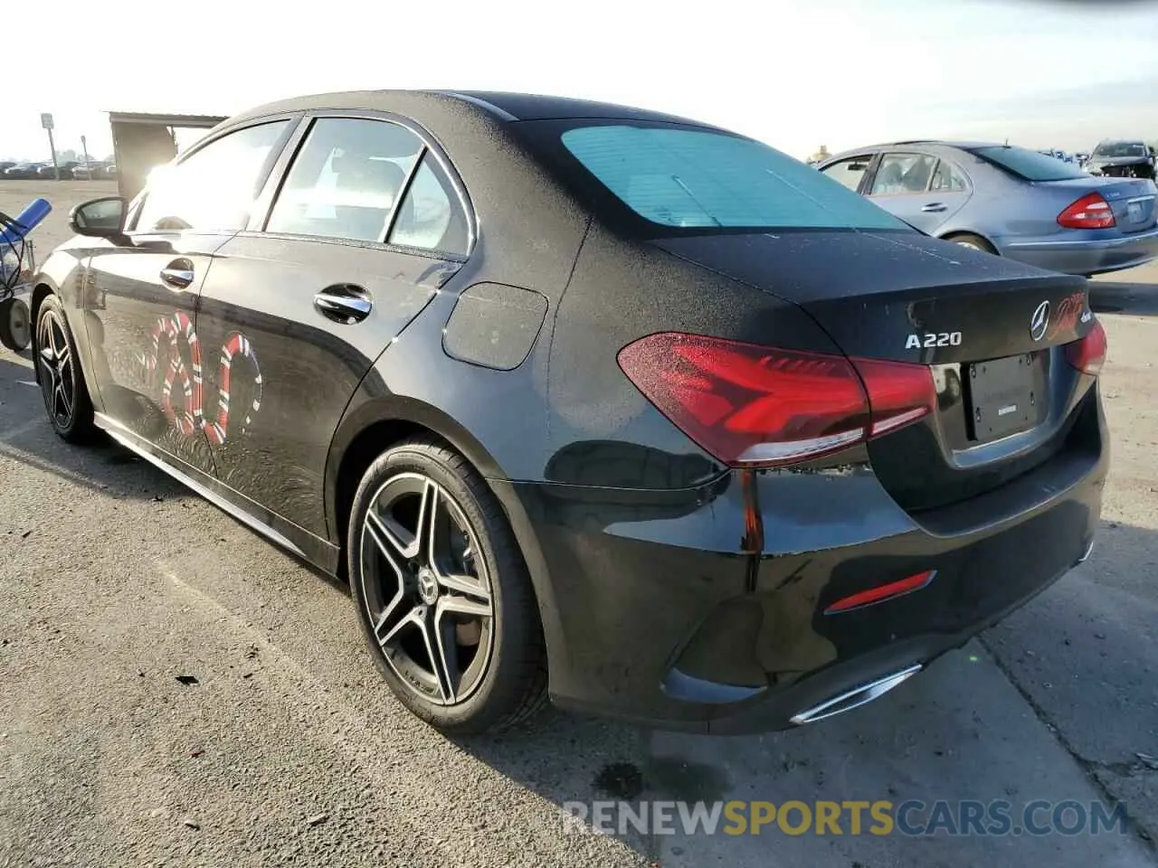 3 fotografías del automóvil dañado W1K3G4FB4NJ349016 MERCEDES-BENZ A-CLASS 2022