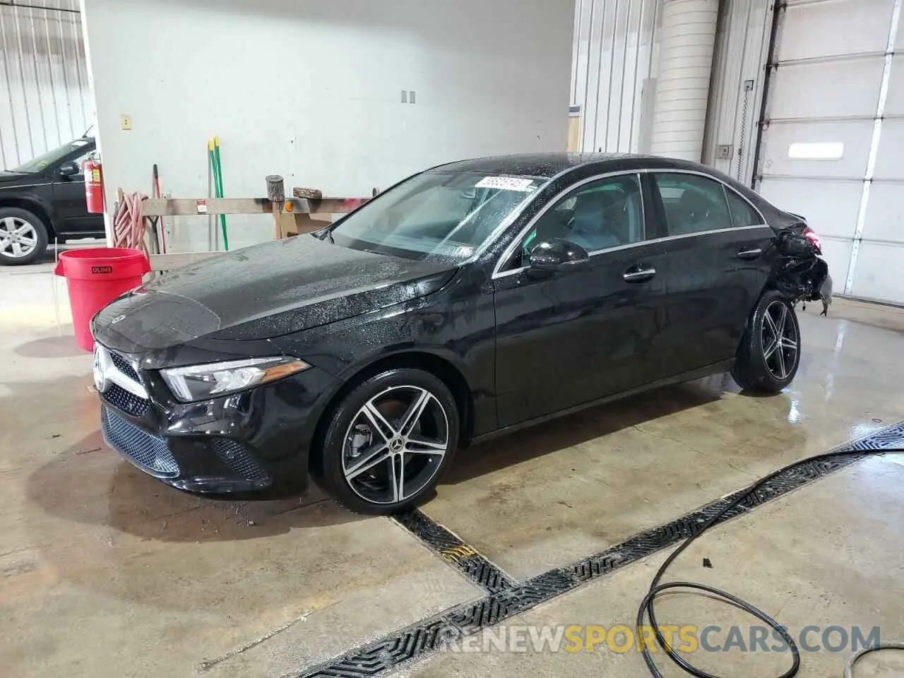 1 fotografías del automóvil dañado W1K3G4FBXNJ367908 MERCEDES-BENZ A-CLASS 2022