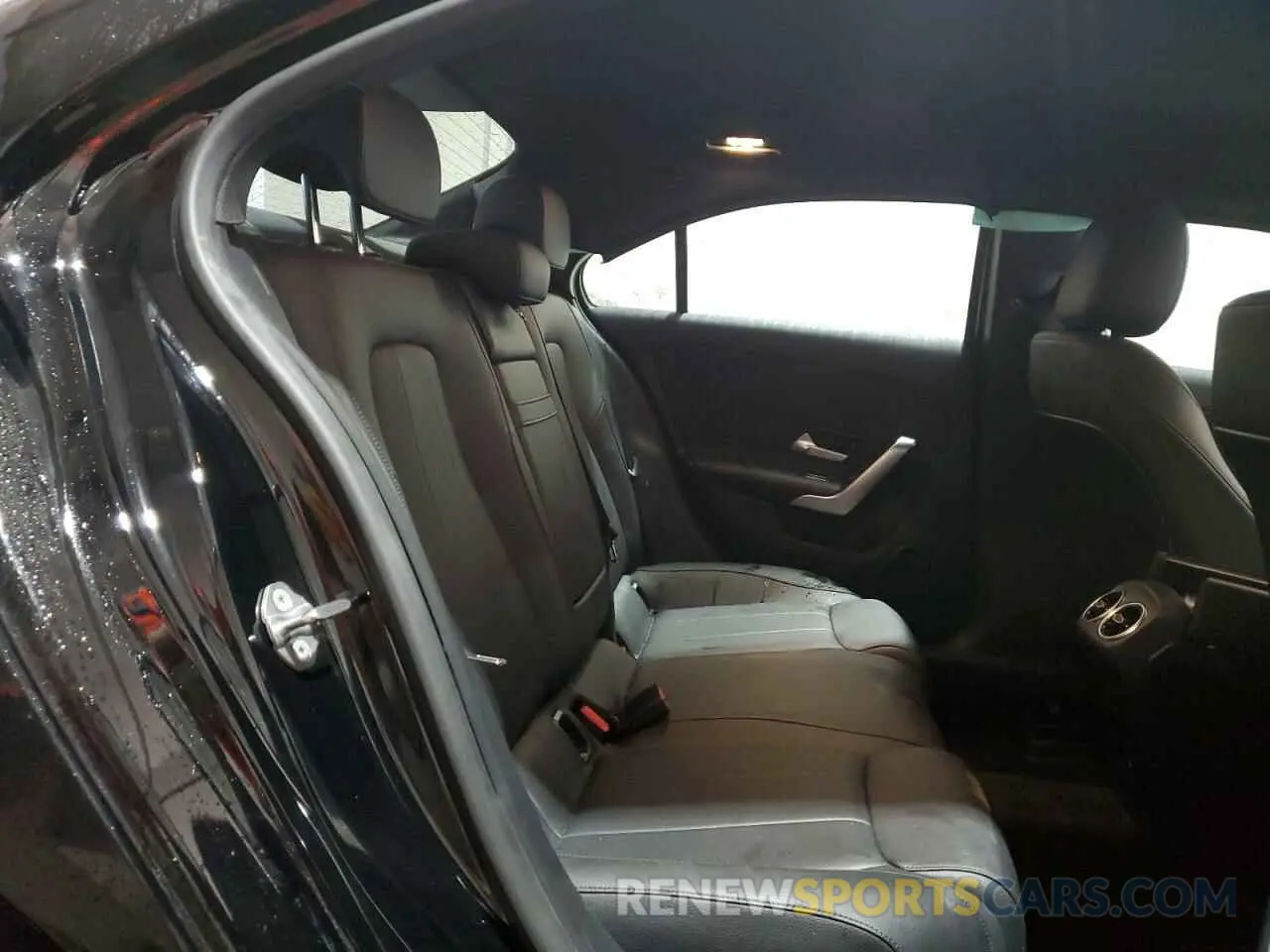 10 fotografías del automóvil dañado W1K3G4FBXNJ367908 MERCEDES-BENZ A-CLASS 2022
