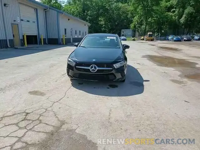 13 fotografías del automóvil dañado W1K3G4FBXNJ367908 MERCEDES-BENZ A-CLASS 2022