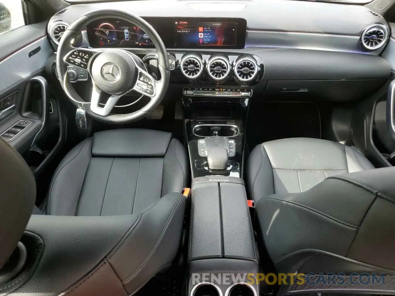 8 fotografías del automóvil dañado W1K3G4FBXNJ369674 MERCEDES-BENZ A-CLASS 2022