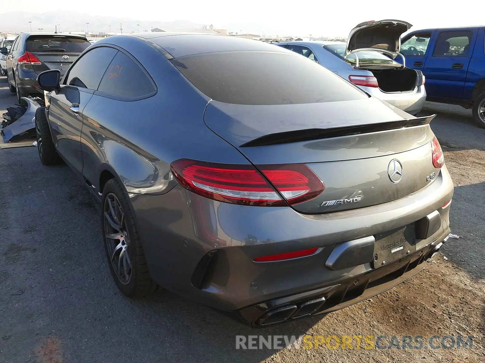 3 fotografías del automóvil dañado W1KWJ8GB8LG023220 MERCEDES-BENZ AMG 2020