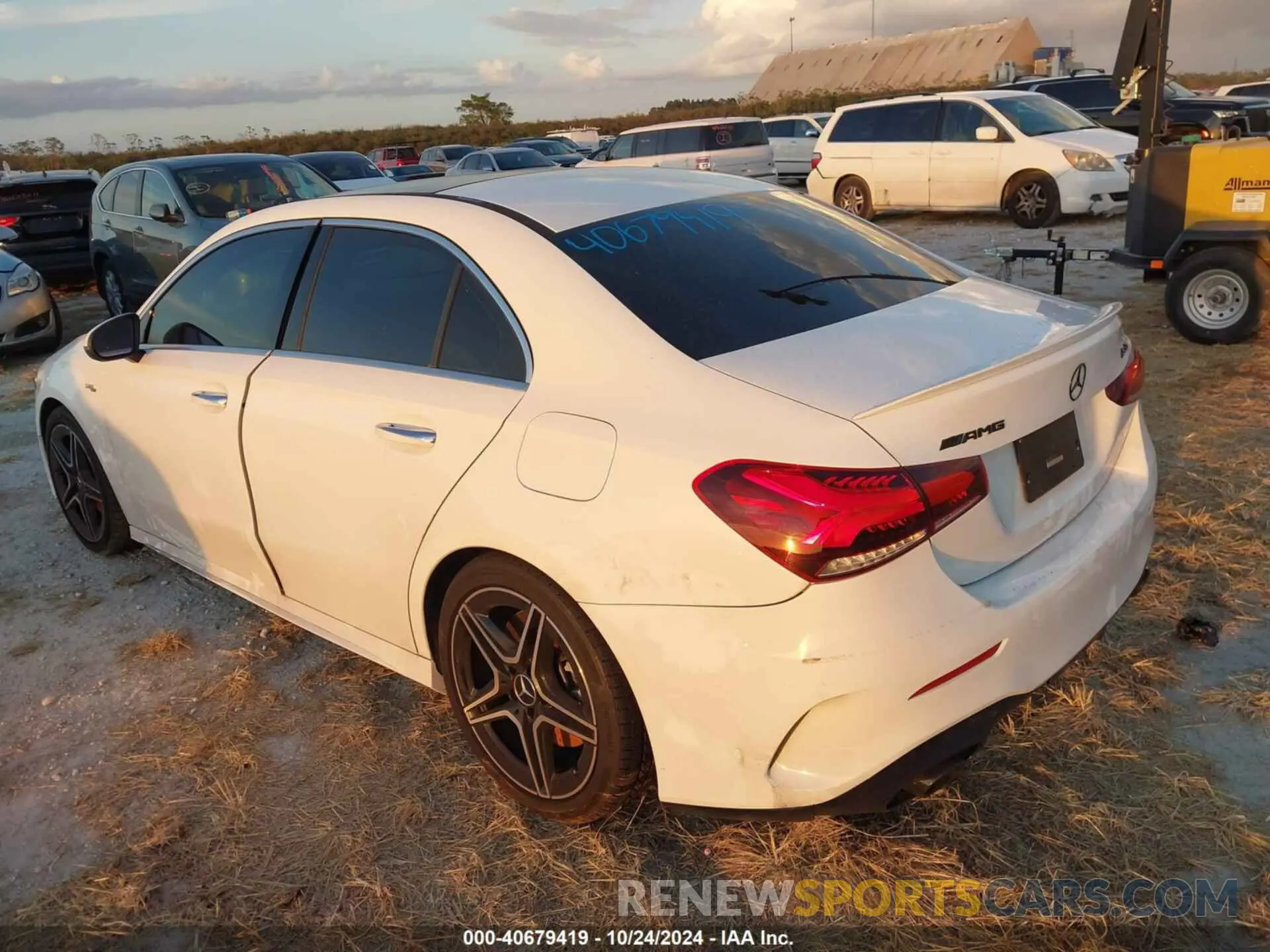 3 fotografías del automóvil dañado W1K3G5BB1LJ227531 MERCEDES-BENZ AMG A 35 2020