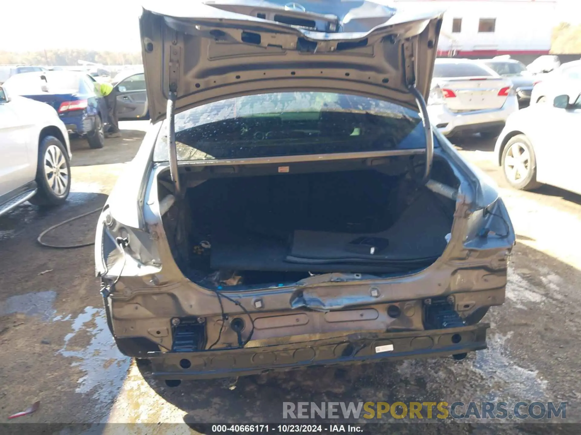 17 fotografías del automóvil dañado W1K3G5BB1LJ231255 MERCEDES-BENZ AMG A 35 2020