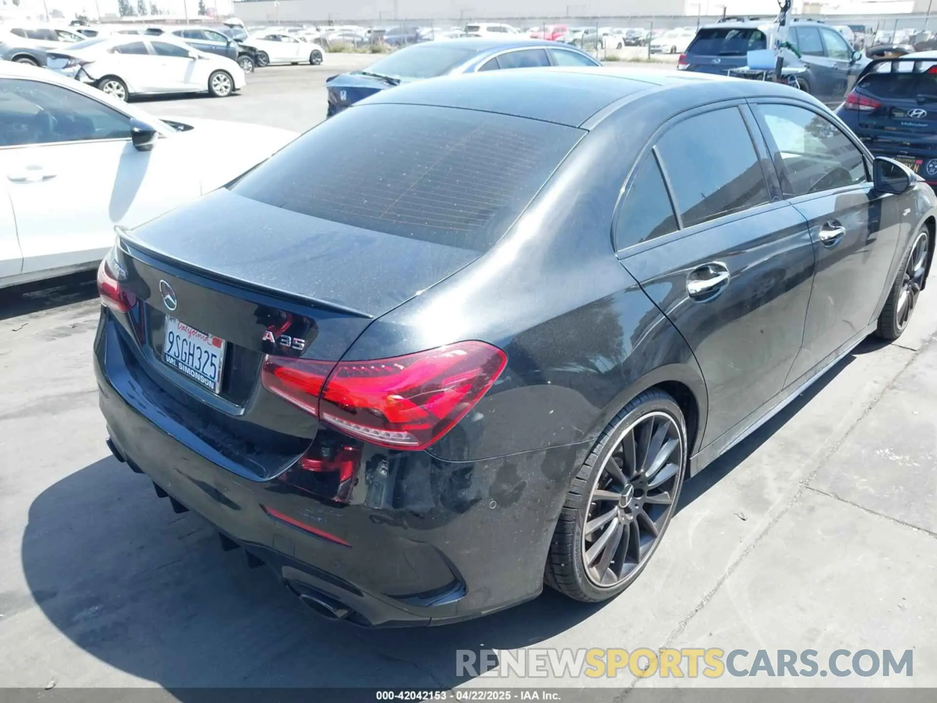 4 fotografías del automóvil dañado W1K3G5BB1MJ293241 MERCEDES-BENZ AMG A 35 2021