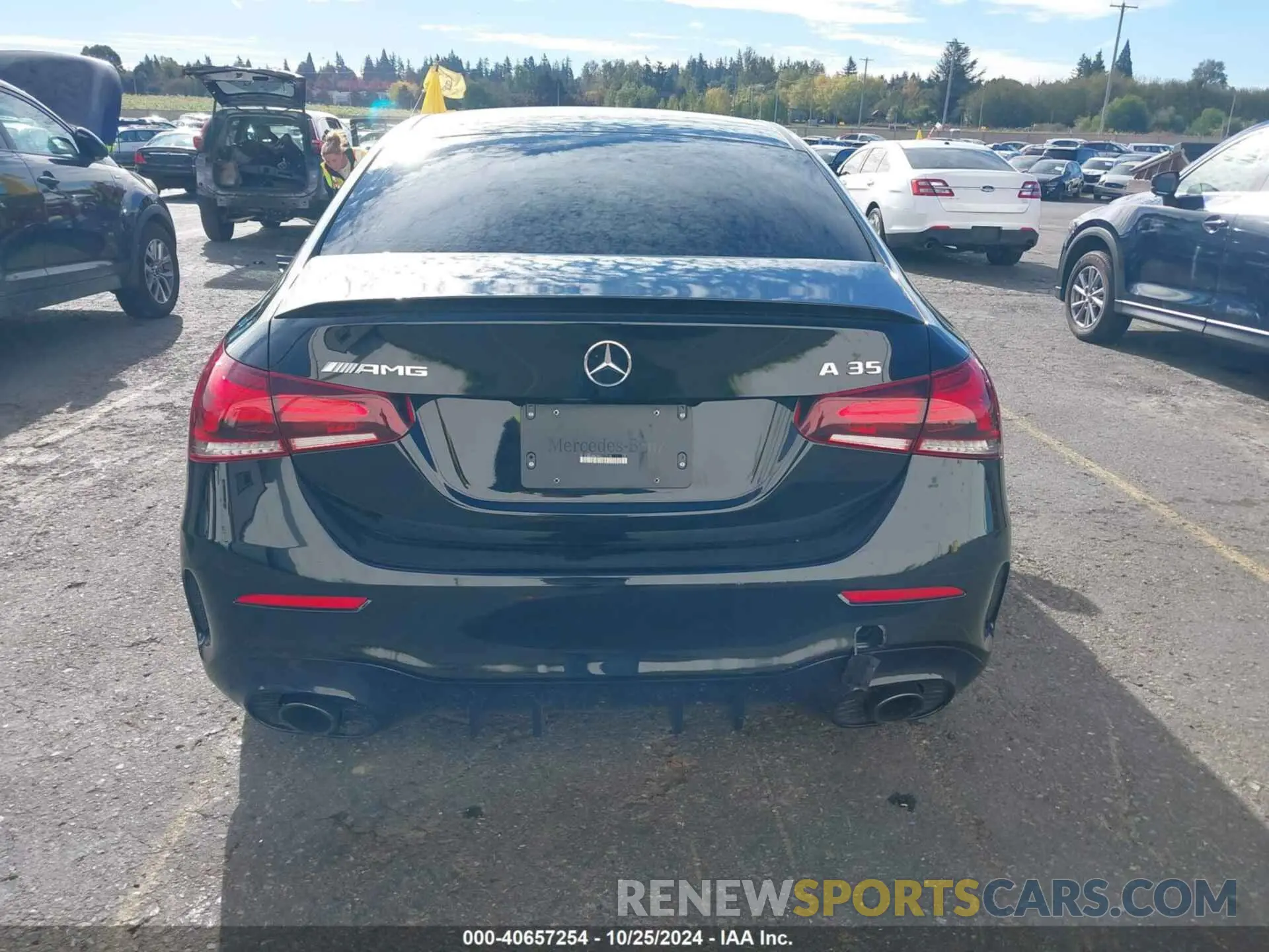 16 fotografías del automóvil dañado W1K3G5BB3MJ277218 MERCEDES-BENZ AMG A 35 2021