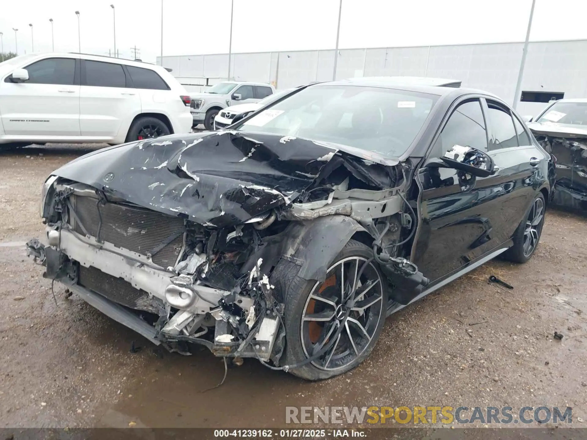 2 fotografías del automóvil dañado 55SWF6EB5KU287991 MERCEDES-BENZ AMG C 43 2019