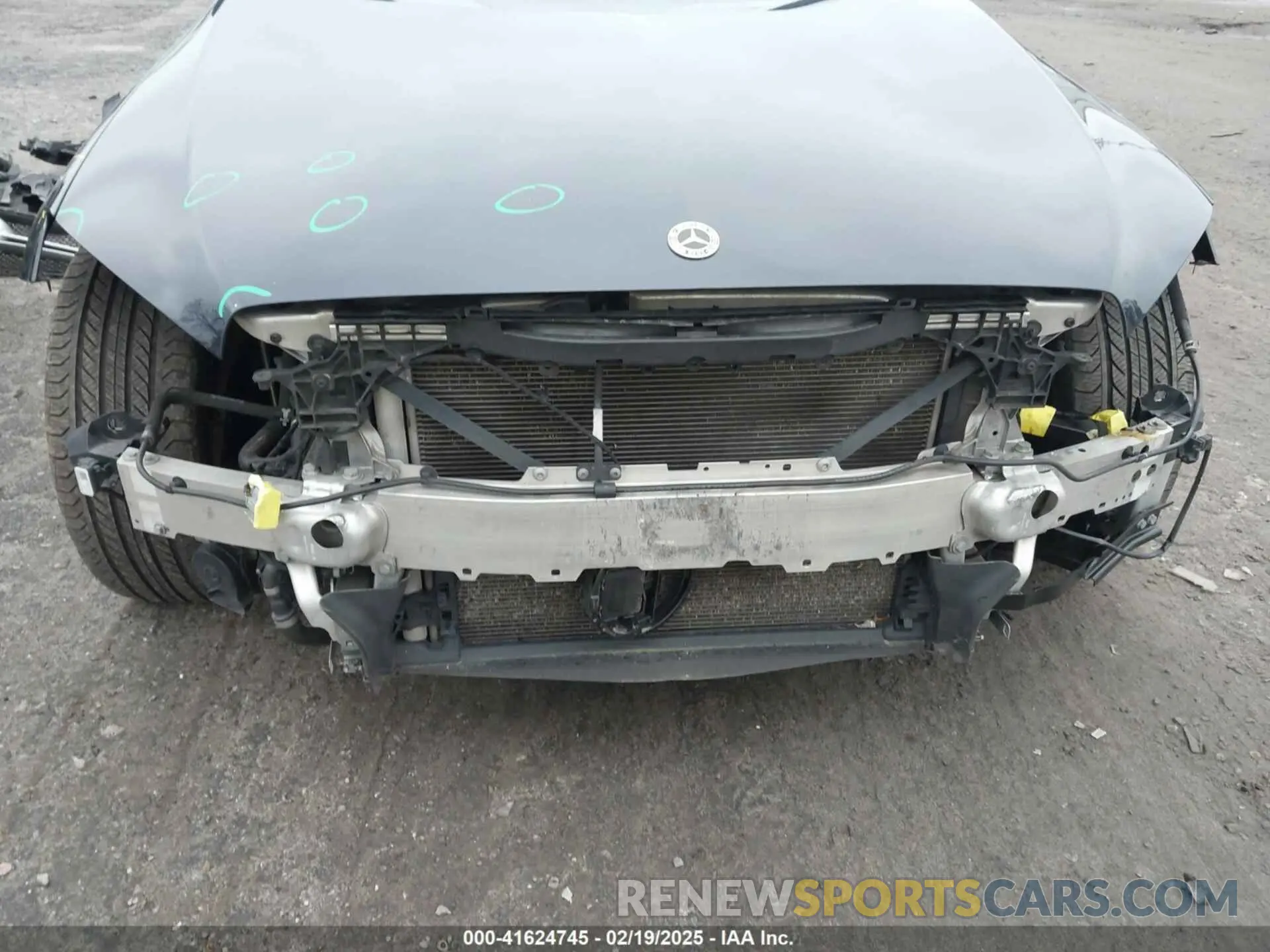 17 fotografías del automóvil dañado 55SWF6EB6KU292794 MERCEDES-BENZ AMG C 43 2019