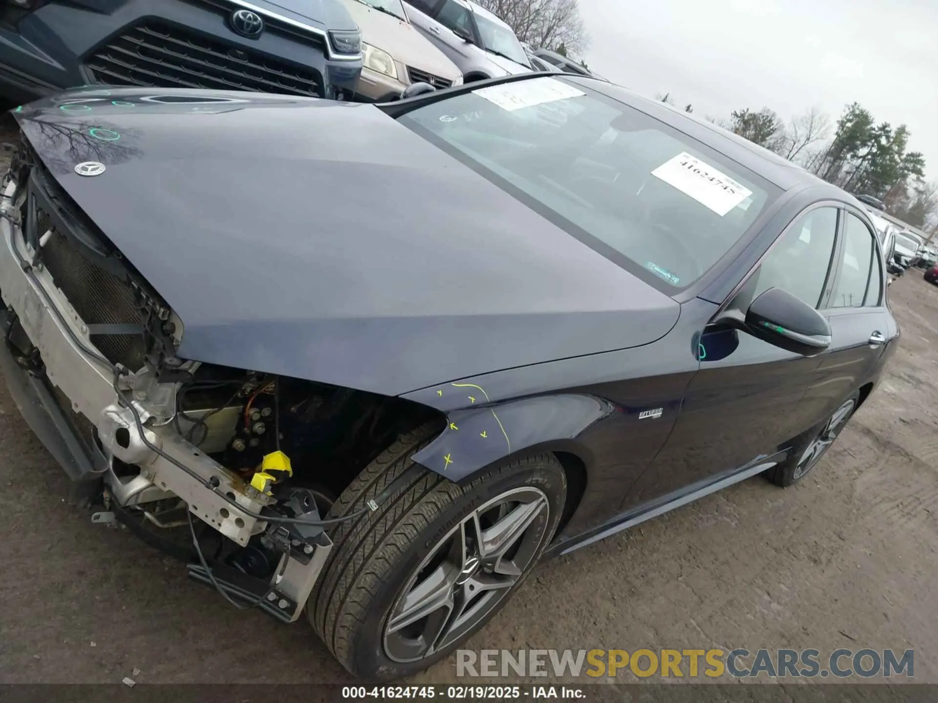 2 fotografías del automóvil dañado 55SWF6EB6KU292794 MERCEDES-BENZ AMG C 43 2019