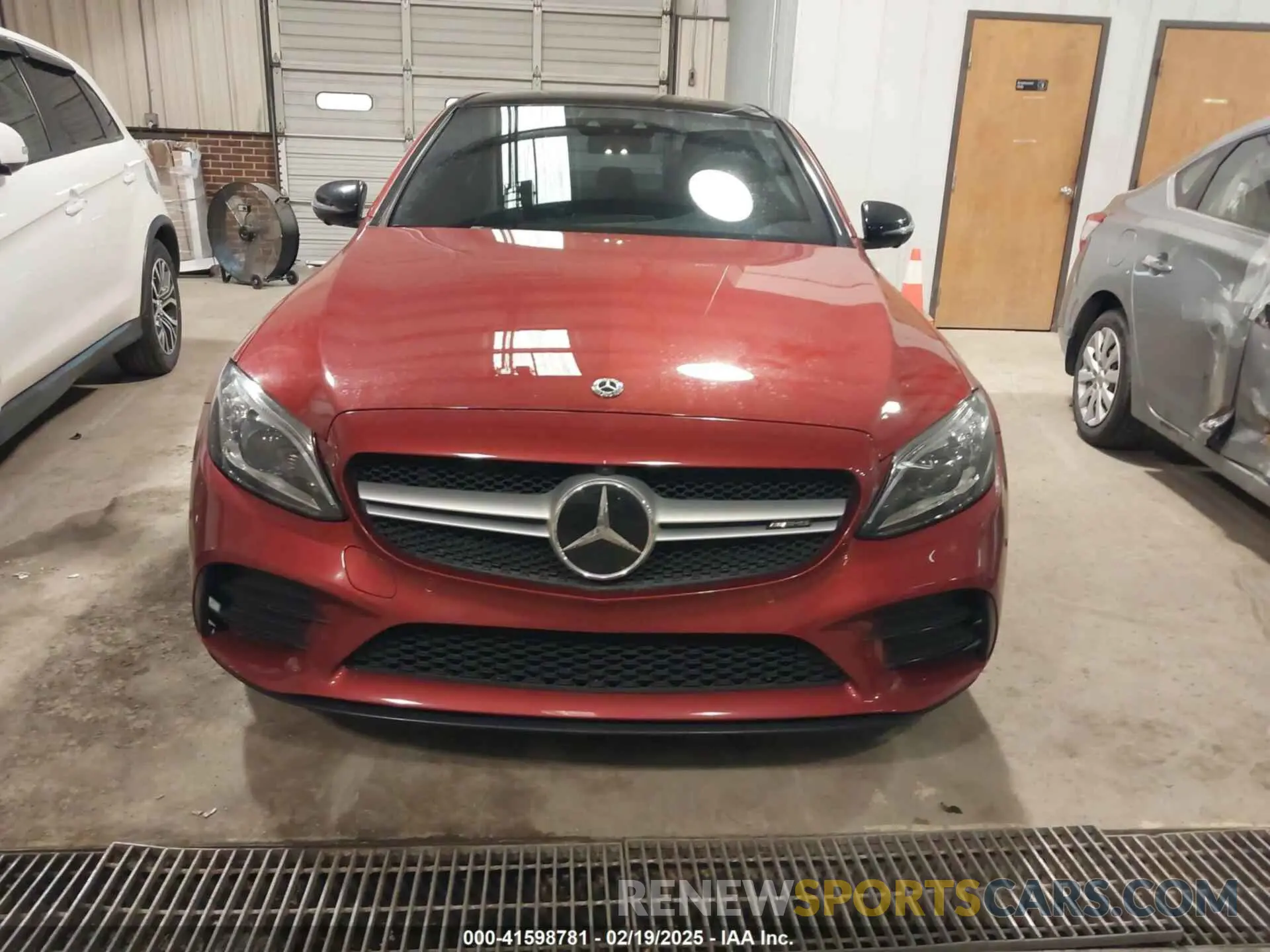 12 fotografías del automóvil dañado 55SWF6EB7KU295610 MERCEDES-BENZ AMG C 43 2019